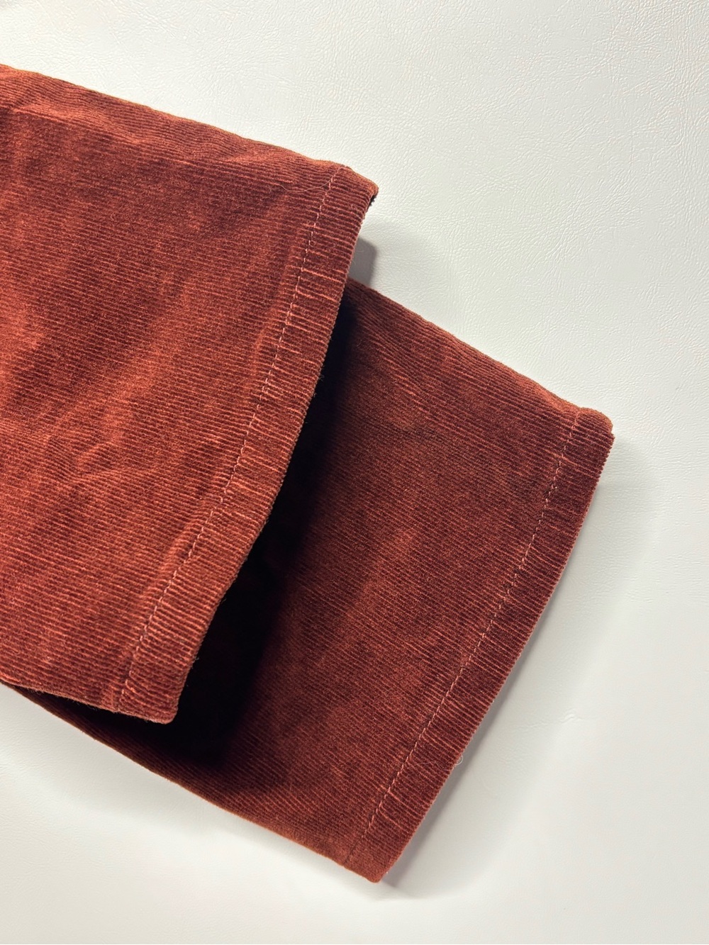 ✨Jones & Co Jones New York Burgundy Corduroy Pants Straight-Leg Crop Size 10 - Picture 10 of 16